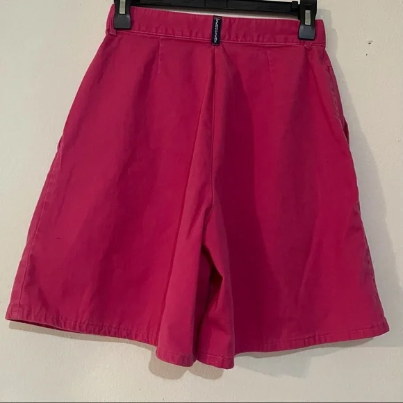 Vintage chic schooners high waisted shorts - Picture 2 of 2